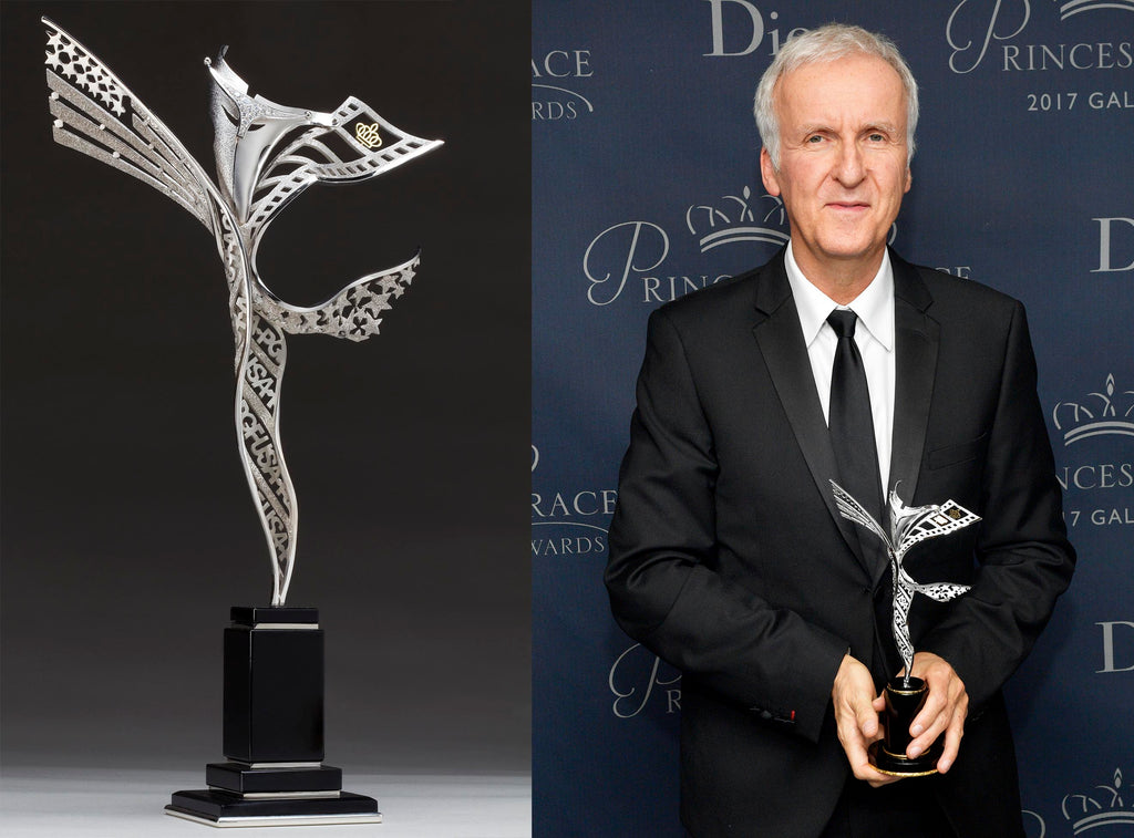 Watch A Video Of James Cameron Admiring Award Designed & Created By Alex Soldier.