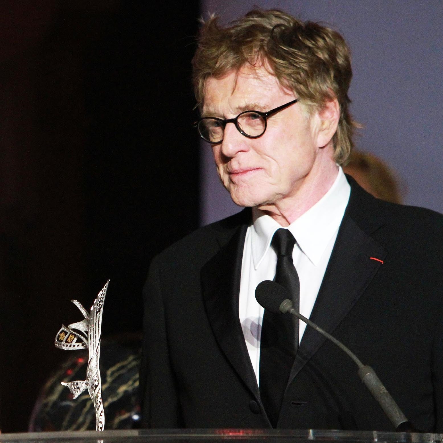 Robert Redford receives Princess Grace Award designed and created by Alex Soldier.