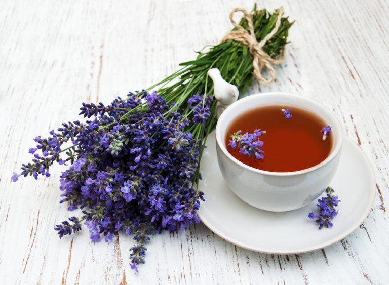 Cup of tea with lavender flowers | HealthMasters