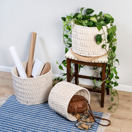 sto-08747 set of 3 metal frame nesting white baskets