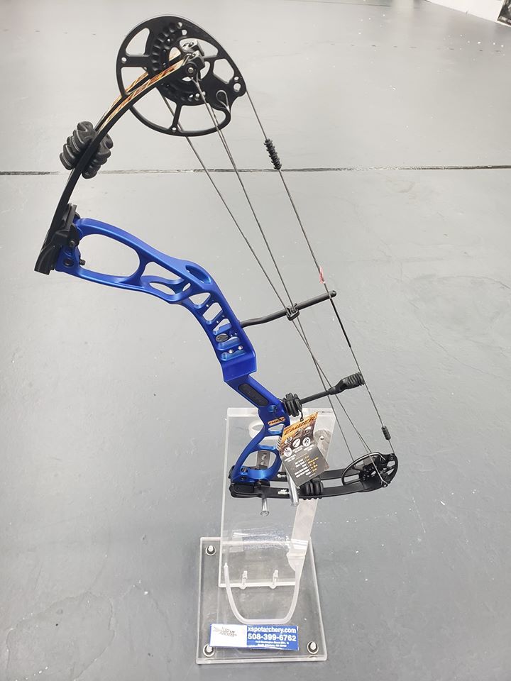 ELITE EMBER KIT COBALT BLUE PACKAGE COMPOUND BOW RH XSpot Archery