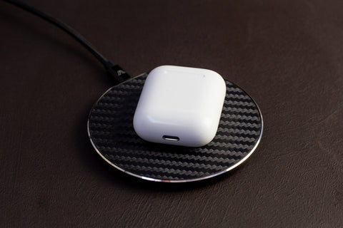 Solo_Wireless_Charger_Air_Pods