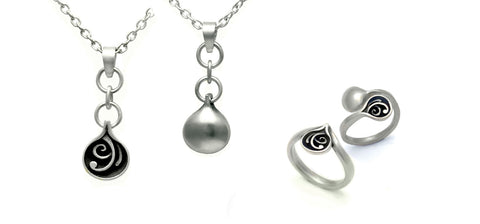 smooth and sensuous or wild and dark? reversible silver jewellery by Annika Rutlin