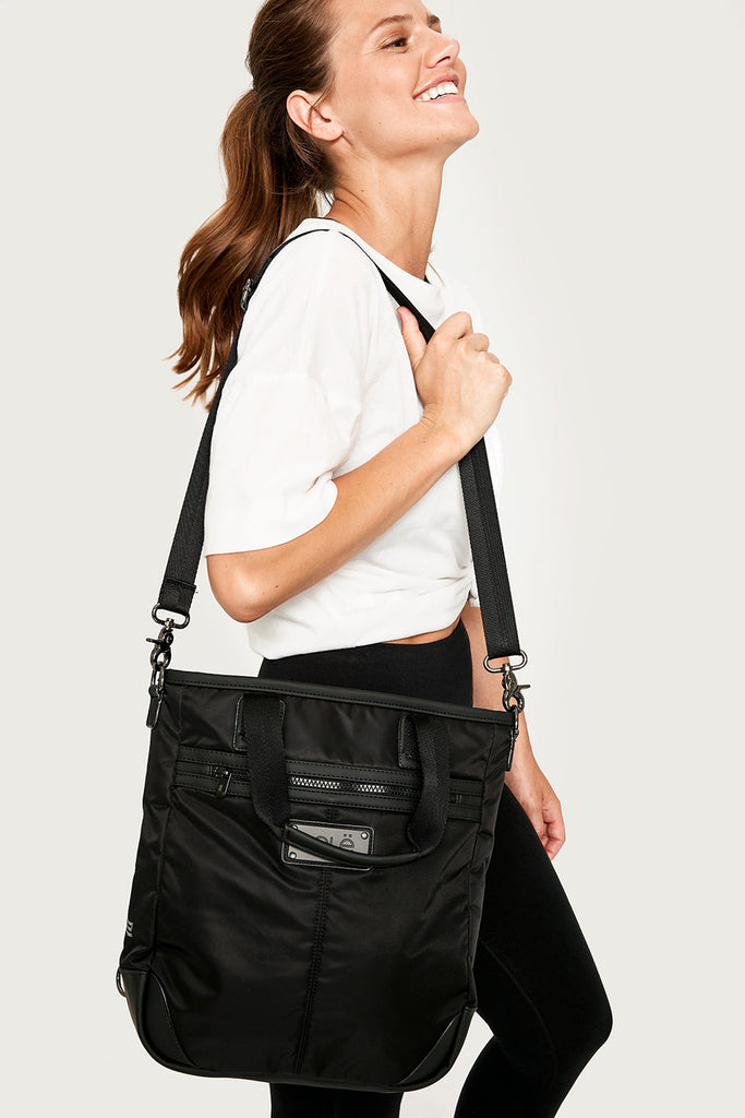 leather backpack nz