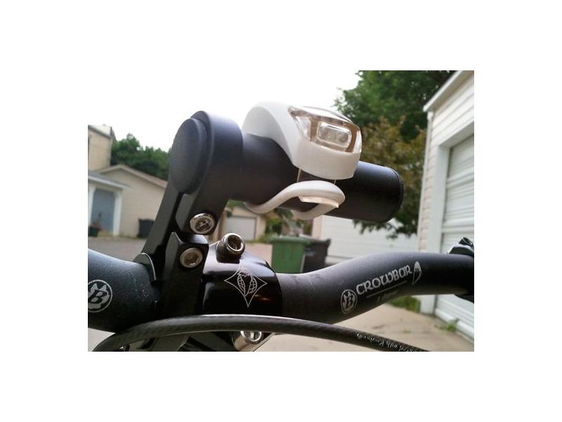 problem solvers handlebar accessory mount