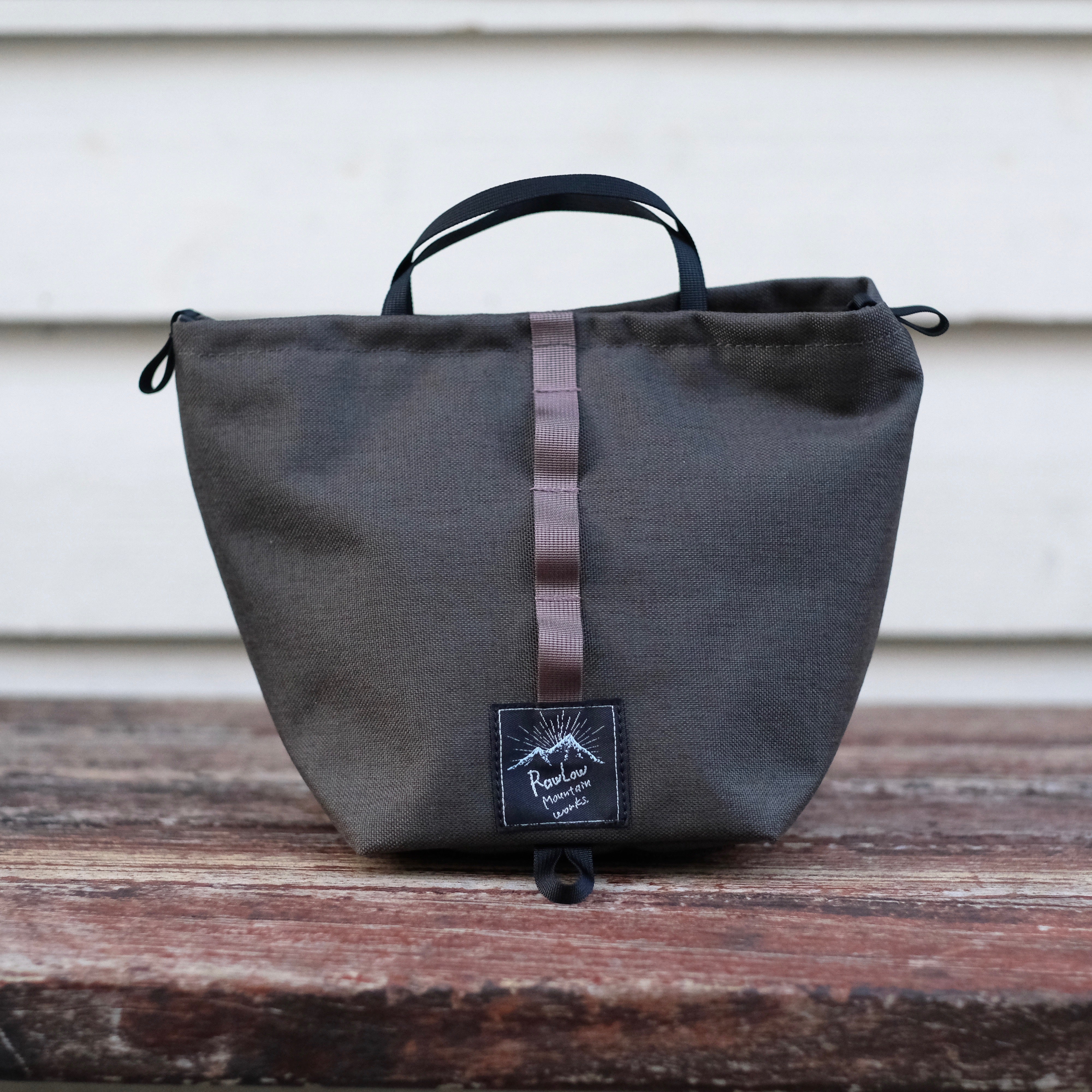 激安商品 RawLow Mountain Works tabitibi tote