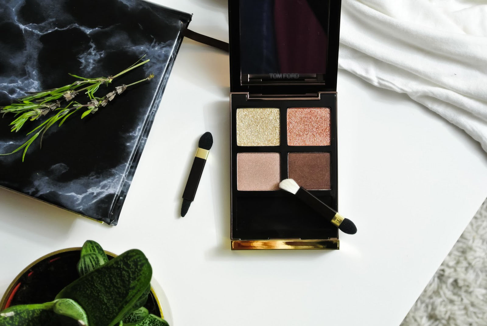 TOM FORD EYE COLOR QUAD GOLDEN MINK// RECENZE