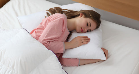 V-Shaped Hypoallergenic Down Alternative Pillow