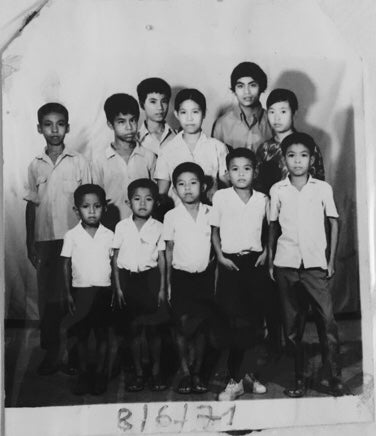 Manikhong Family Laos