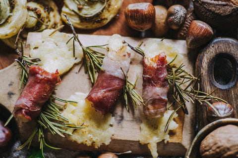 Smoked cheddar and rosemary bites cheese canapes Quicke's