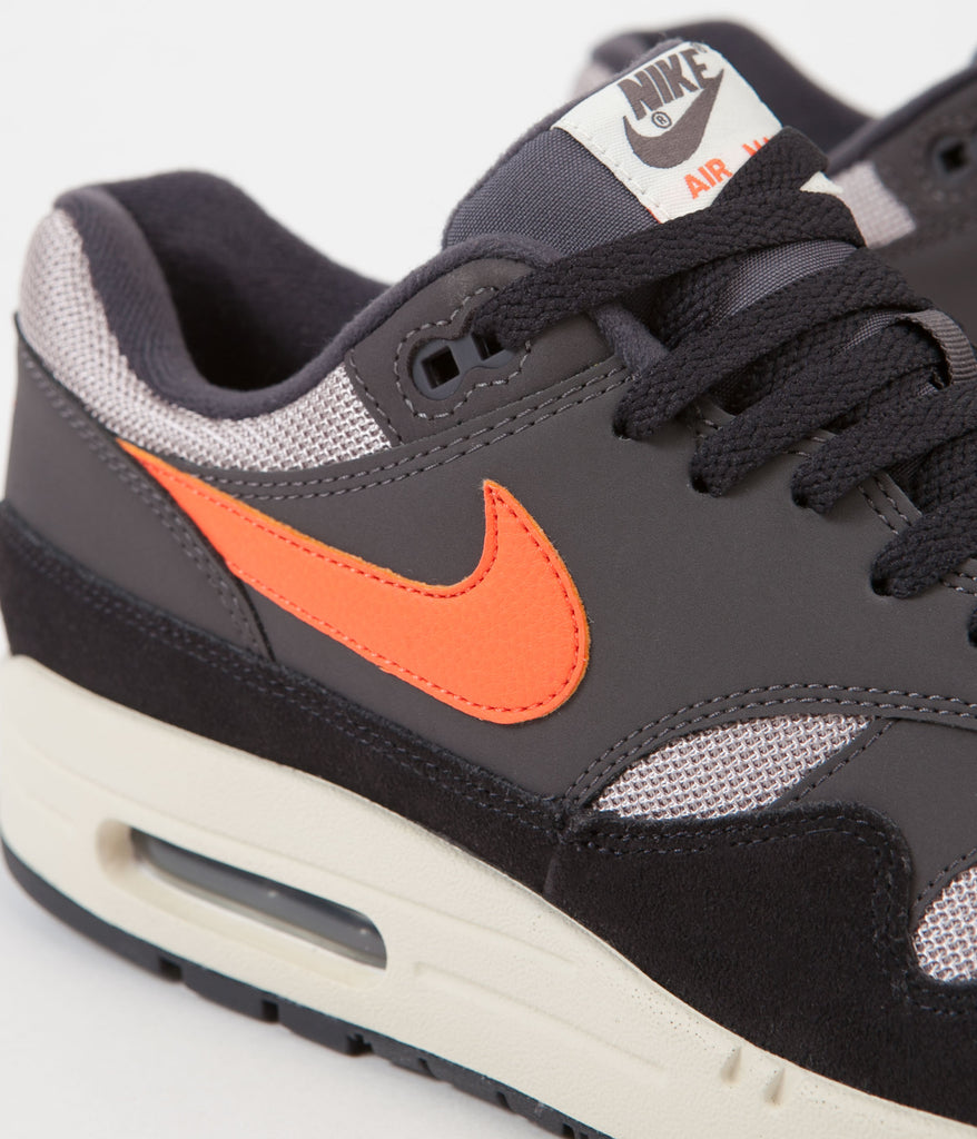 nike air max 1 wild mango