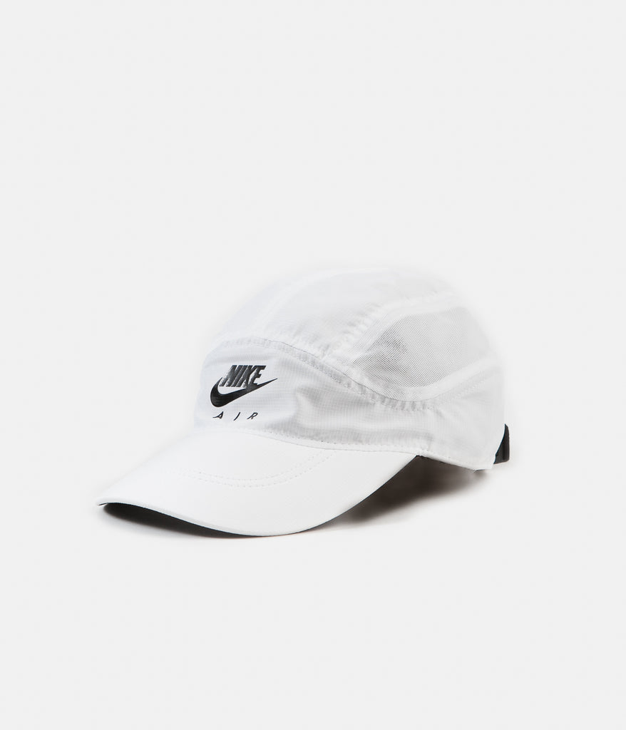 white nike tailwind hat