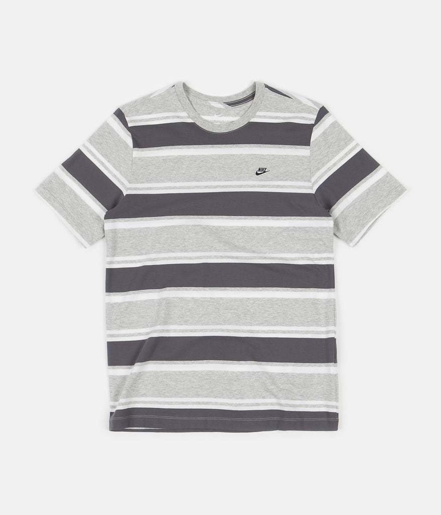 nike black and white striped t shirt