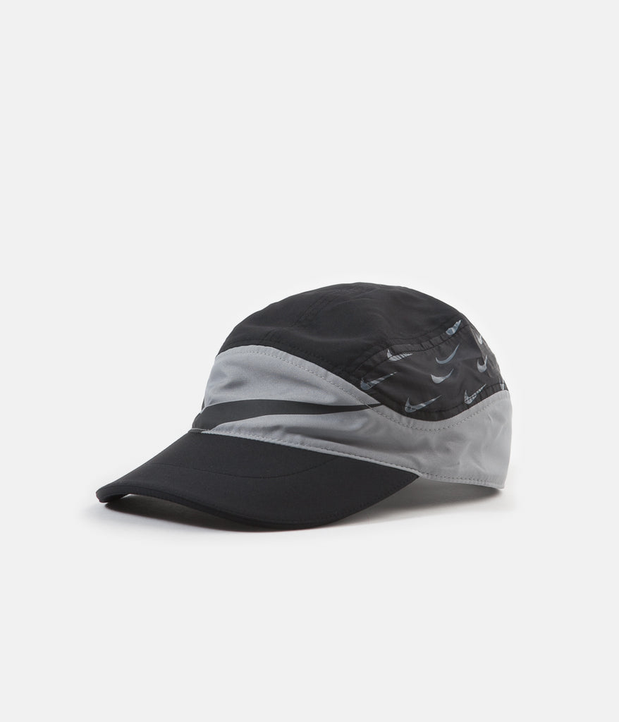 nike tailwind cap black and white