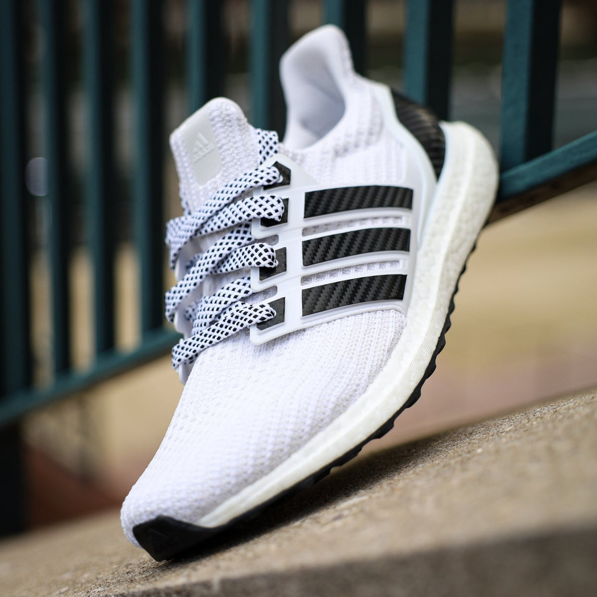 ultra boost white heel cup