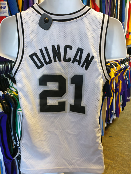 vintage tim duncan shirt