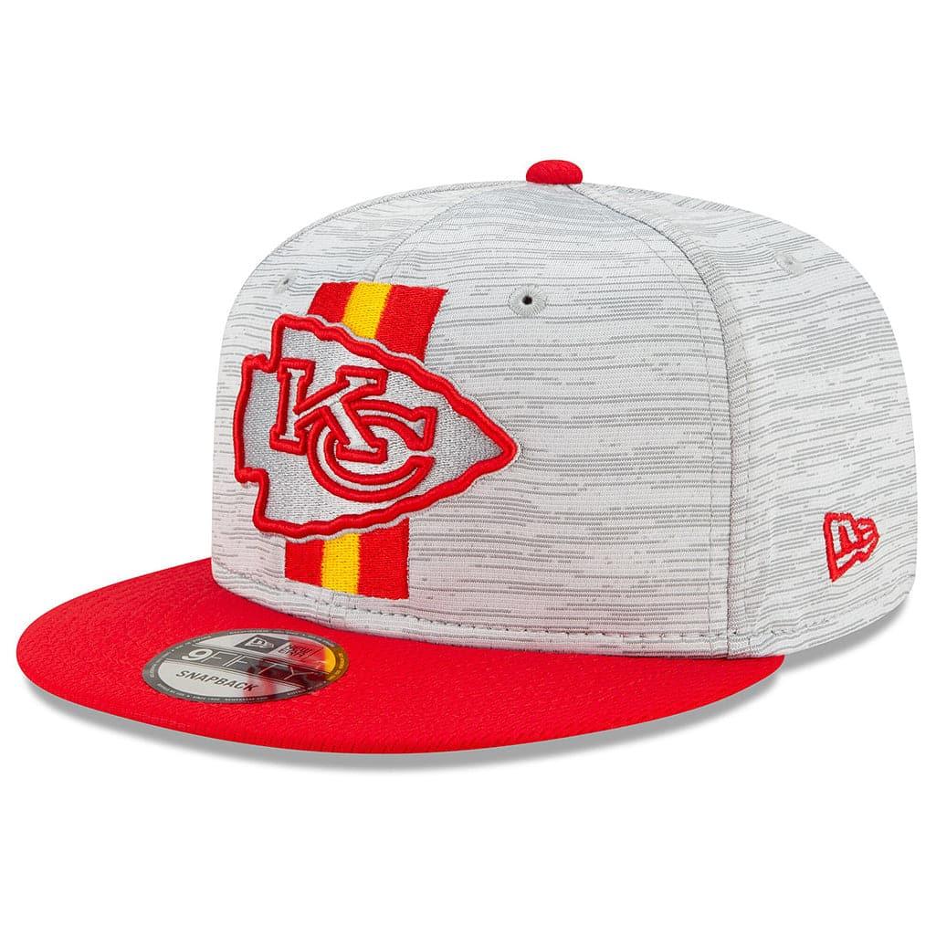 baseball teams with red hats