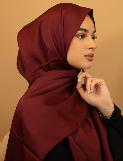 AALIYA COLLECTIONS SATIN CHIFFON HIJAB IN MAROON