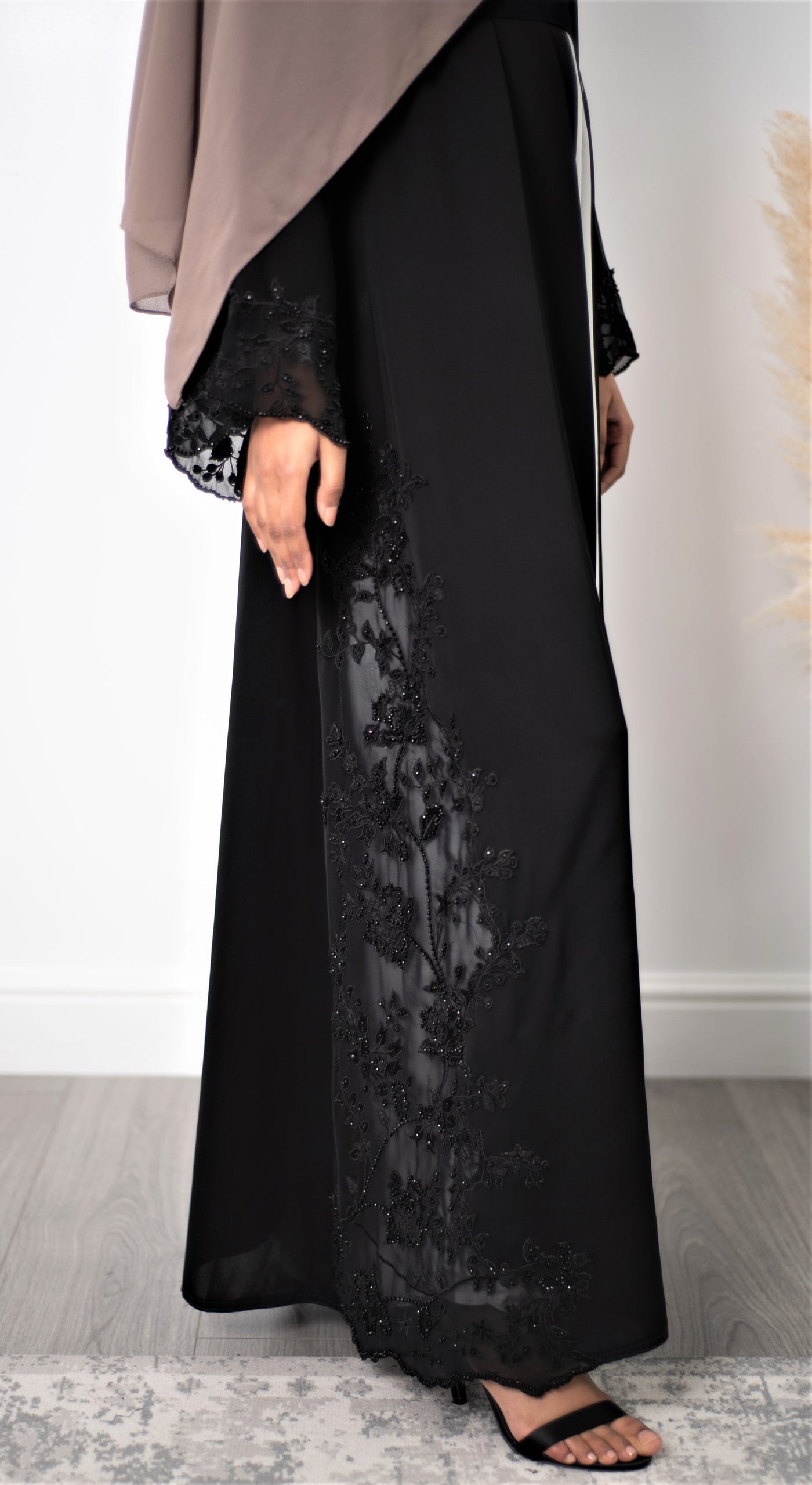 Aaliya Collections Aamna Lace Abaya