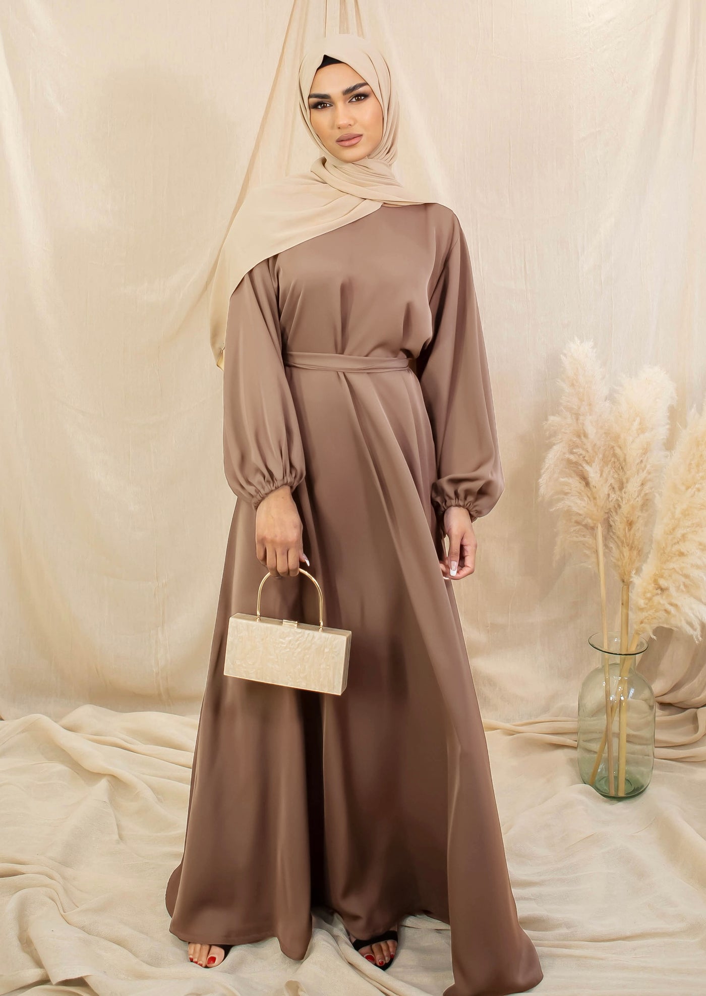 AALIYA COLLECTIONS Almond Flare Closed Abaya