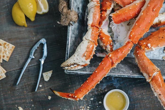 How to bake king crab legs