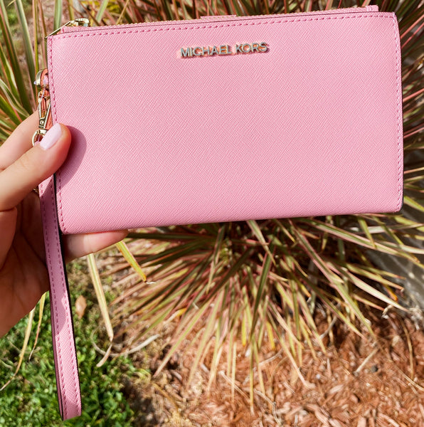 michael kors pink wristlet wallet