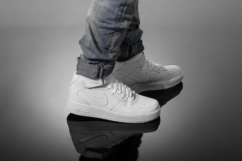 air force 1 mid 07 white