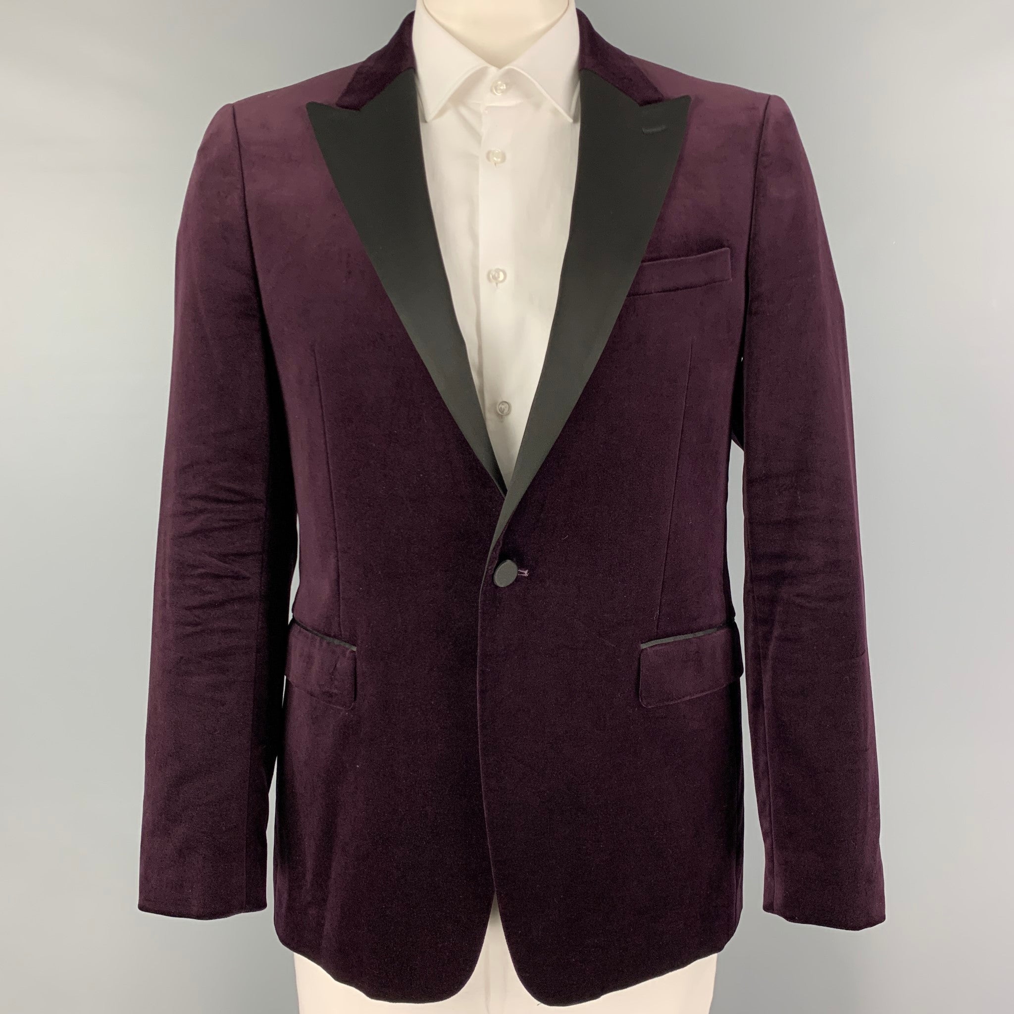 THEORY Size 42 Velvet Cotton Sport Coat – Sui Generis Designer Consignment