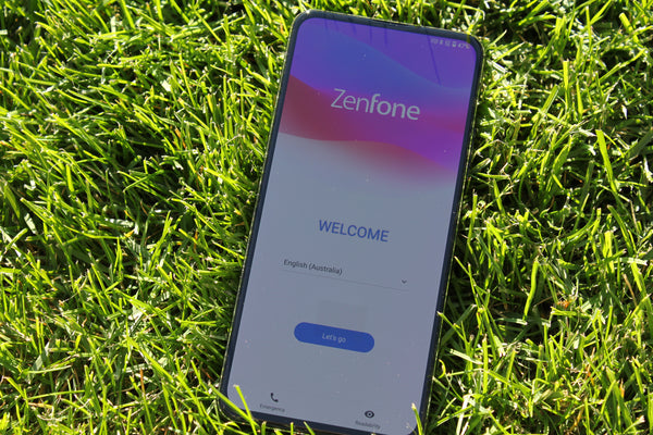 Buy Asus ZenFone 7 (ZS670KS) at PDA Plaza Canada