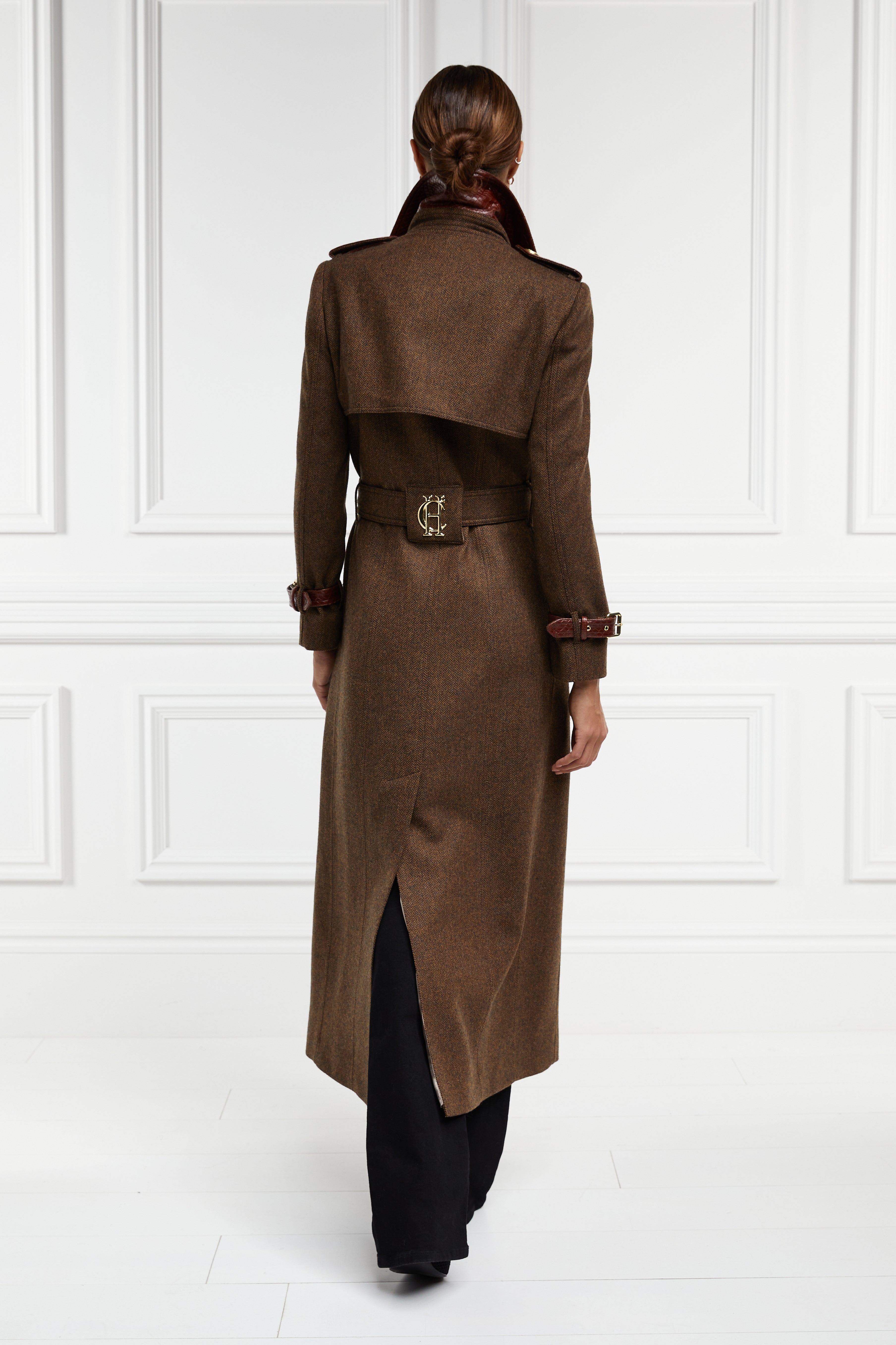 22SS L'Appartement suede trench coat | basraoilandgas.com