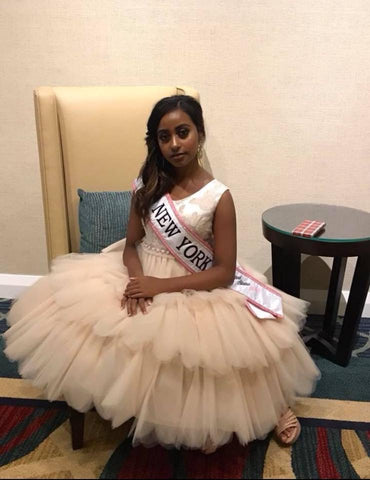 Little Miss New York United State 2018, Alana Smith wearing Kids Dream Style #412 for her pageant interview at Little Miss United States Pageant