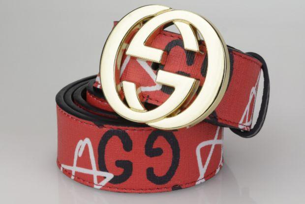 red gucci belt with stars