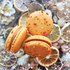 Frankincense macaron for citrus & spices lovers