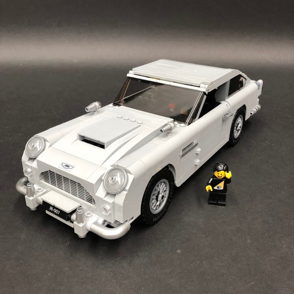 Completed Aston Martin DB5 LEGO model