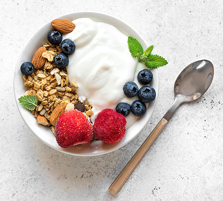 Yogurt with Berries and Granola