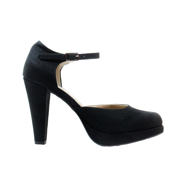 vegan black pumps