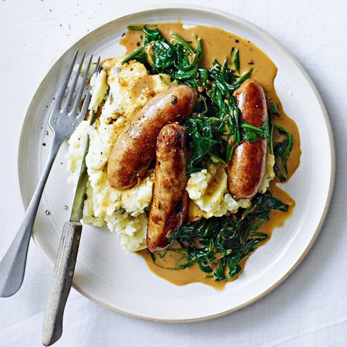Parcel London blog. Fathers day gifts, activities, DIY, food. Bangers and mash recipe