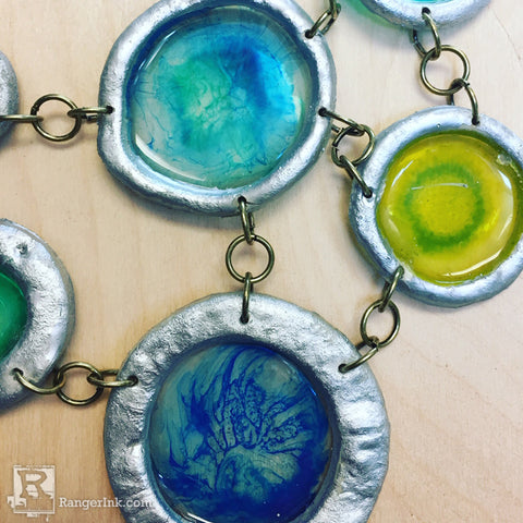 QuickCure Clay ICE Resin Circle Necklace Close Up