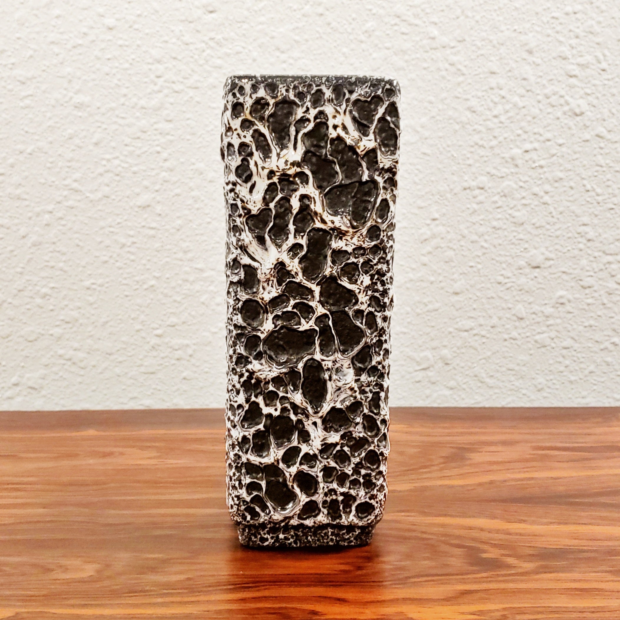 JOPEKO RECTANGULAR 'HANSE' VASE 901/20