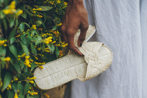 unravel-co-artisan-made-slip-ons-sandals-treasures-Philippines-handwoven