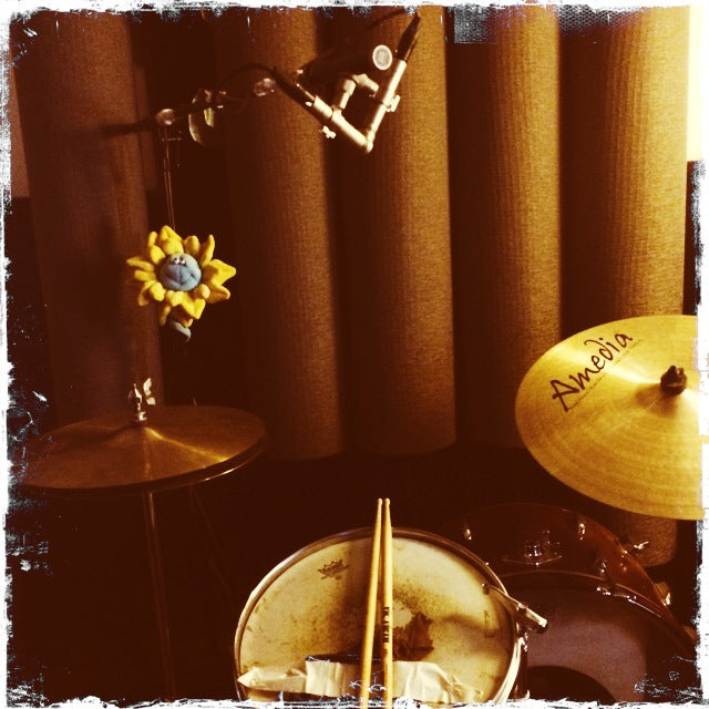 moody drum kit