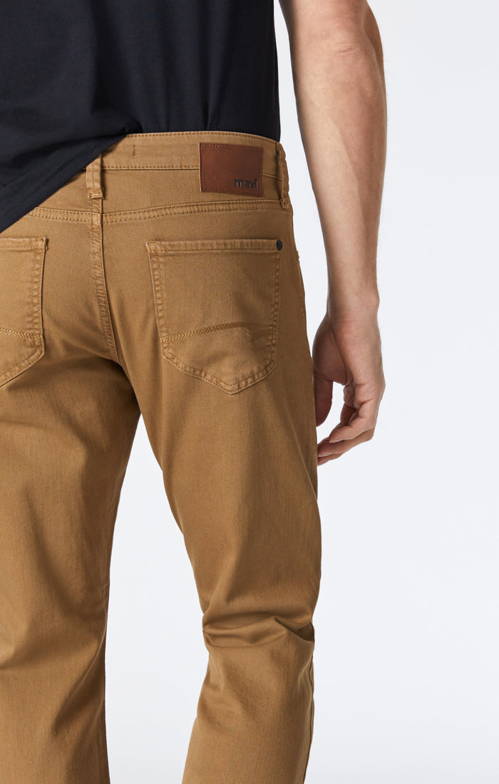MATT RELAXED STRAIGHT LEG JEANS IN MOCCA Image 5