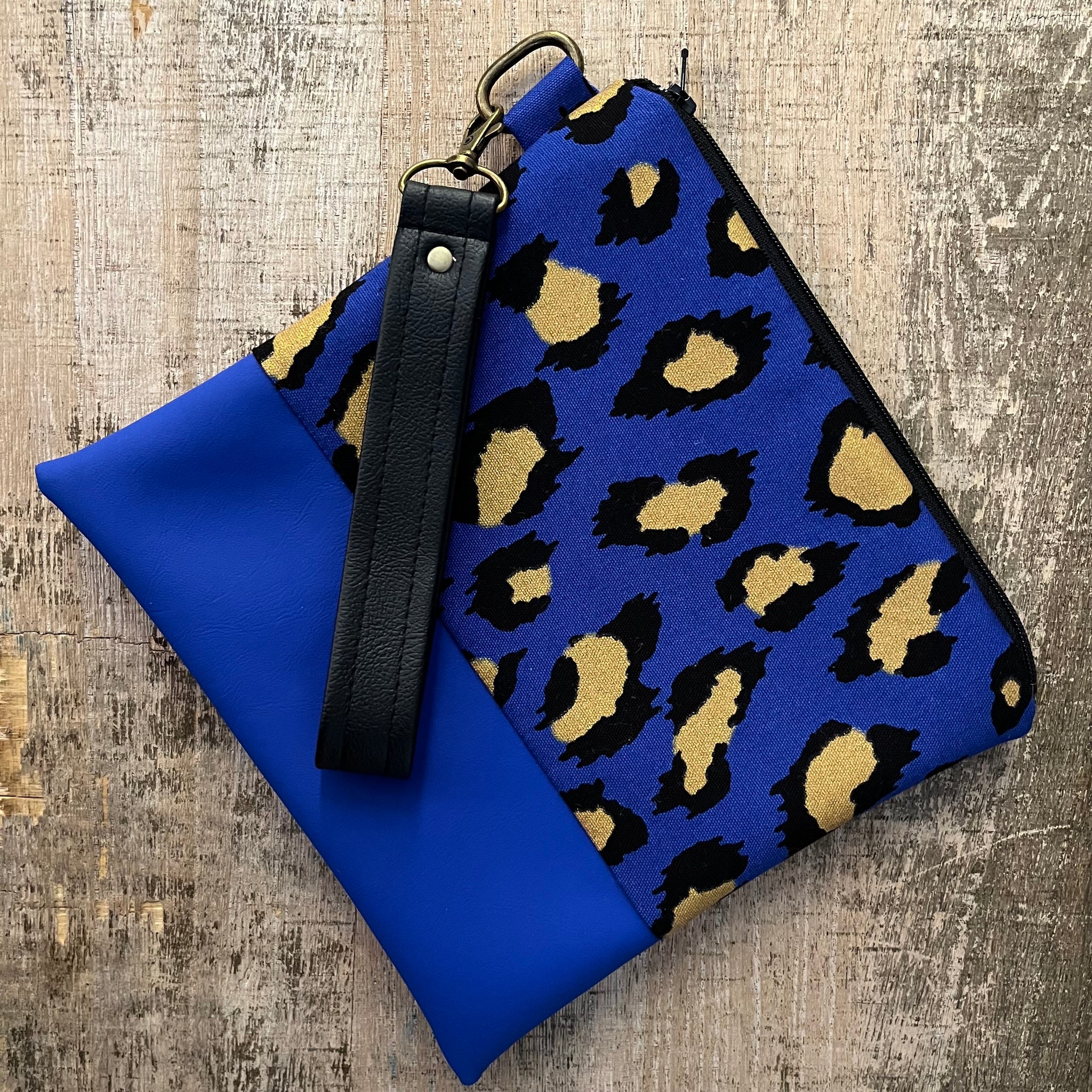 “dulce y caravela” pouches