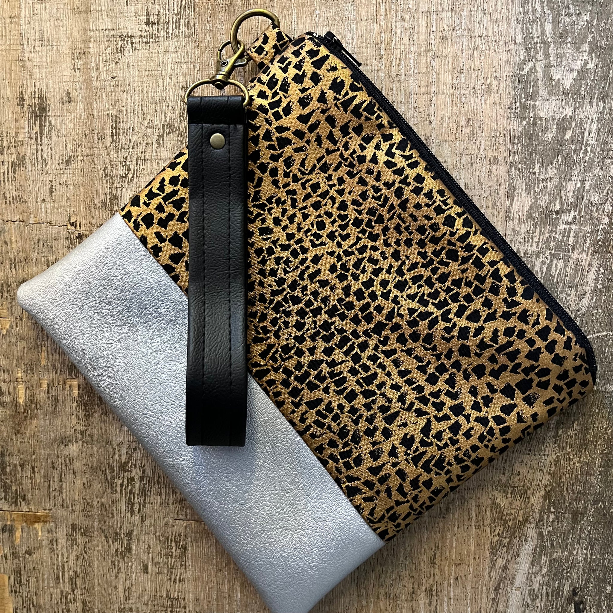 “dulce y caravela” pouches