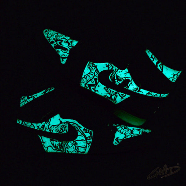 glow in the dark retro 1