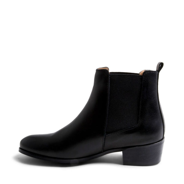 steve madden dover chelsea bootie black