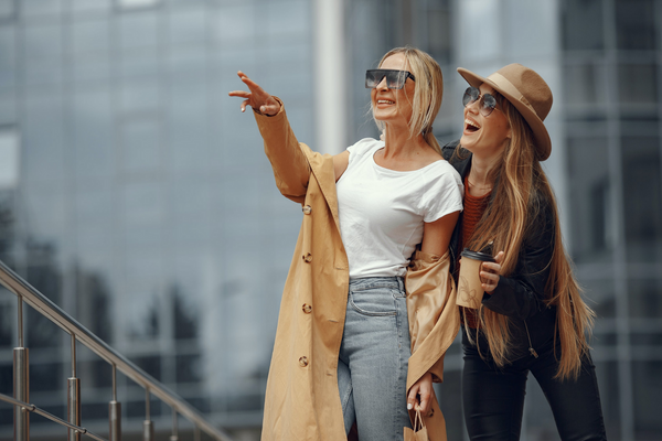 women look up selfie