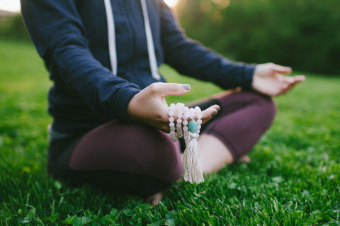 how to meditate with a mala
