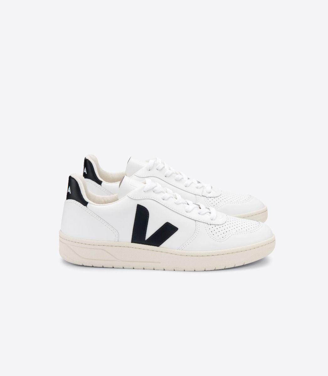 V10 Leather Sneaker - White Black