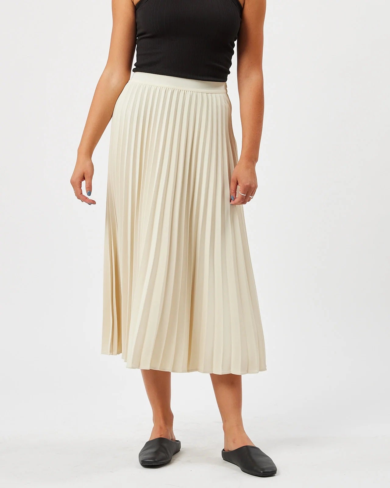 Filina Pleated Midi Skirt